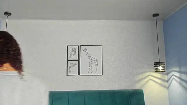 ninna curly online show from March 2, 5:08 am