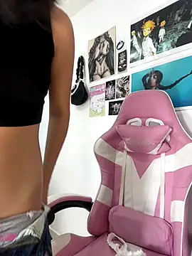 LiLy kIndly online show from October 9, 9:13 pm