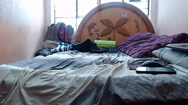 nakedlima online show from January 5, 5:27 pm