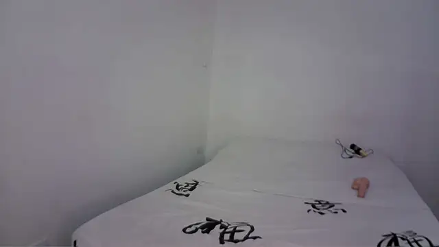 Alaiapink online show from February 5, 2:26 pm