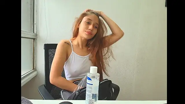 Alaiapink online show from February 12, 12:55 pm