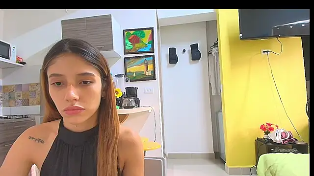 Alaiapink online show from May 31, 9:49 pm