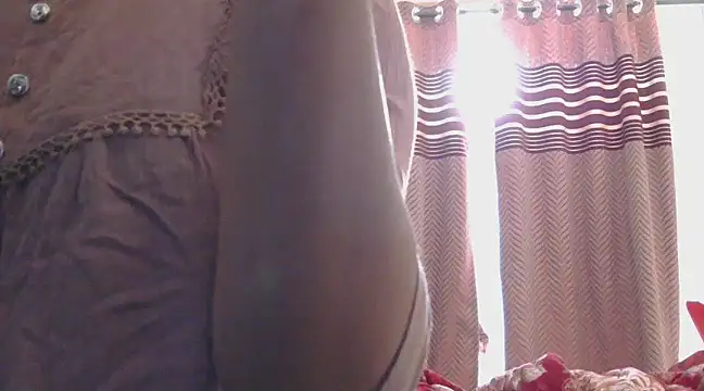 Snapshot of Cutie_Pie1p chatting on January 27, 7:14 am Cutie Pie1p online show from January 27, 7:14 am