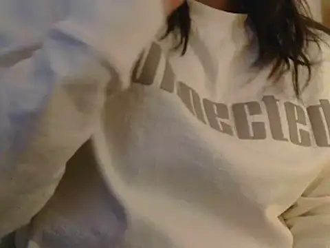 Snapshot of Cutie_Pie1p chatting on February 17, 4:53 am Cutie Pie1p online show from February 17, 4:53 am