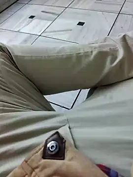 xmanrawan2 online show from February 21, 12:28 pm