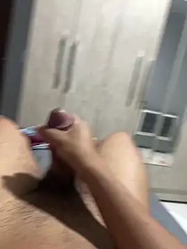 robsonMathias online show from April 22, 9:38 pm