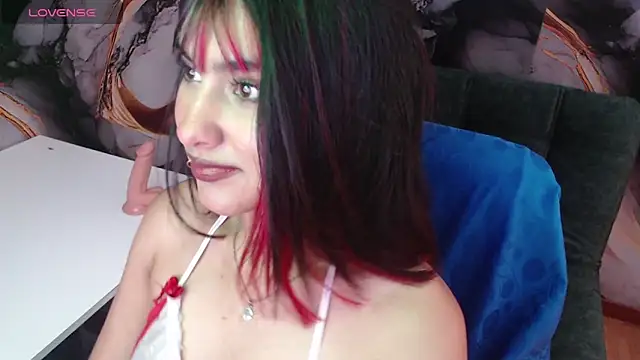 emily fox 3 online show from March 13, 2:44 pm