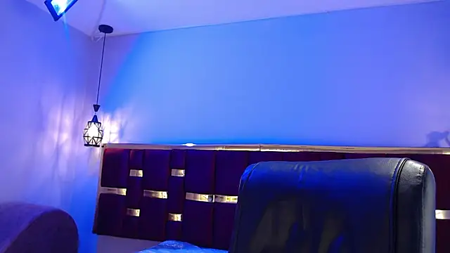 emily fox 3 online show from September 17, 3:41 am