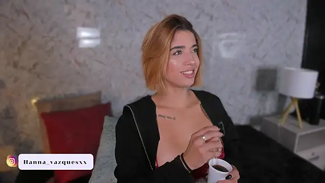 Hanna Vasquez online show from May 13, 8:06 pm