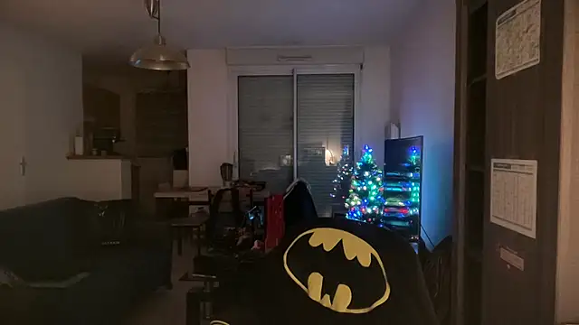 Funnyjul31 online show from December 1, 6:57 pm