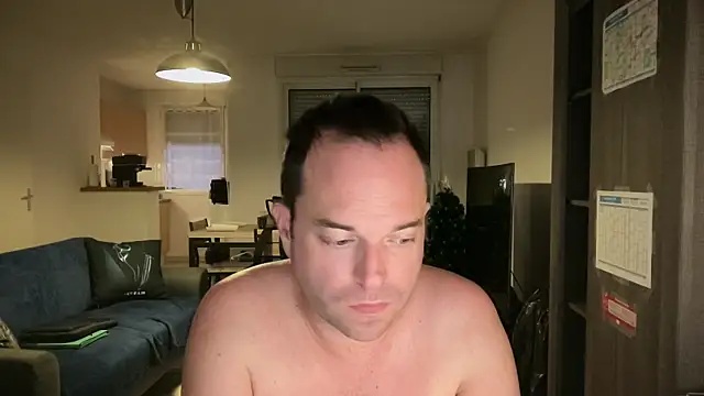 Funnyjul31 online show from December 2, 4:24 pm