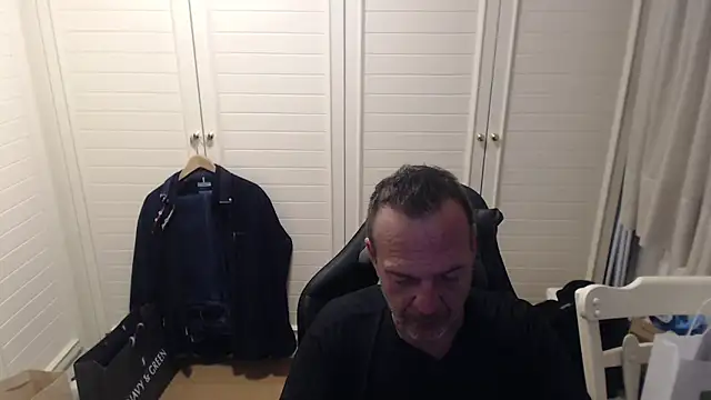 Dimitrios30 online show from February 26, 6:07 pm