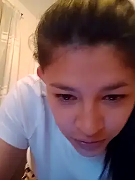 Snapshot of bri_ali chatting on February 4, 4:48 am bri ali online show from February 4, 4:48 am