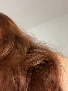 lia foxxy71 online show from April 18, 9:57 am