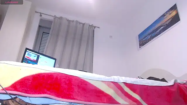 Ju-Hot online show from December 8, 5:55 pm