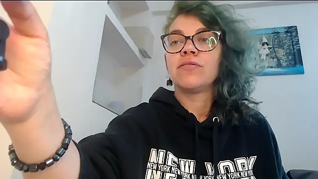 Ju-Hot online show from April 30, 3:51 pm