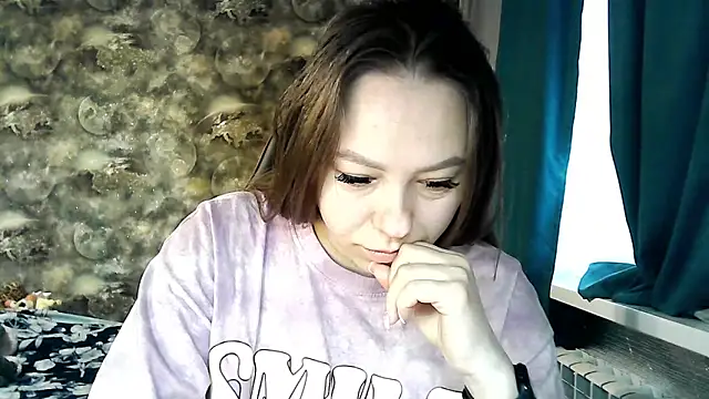 Misssweet s online show from April 18, 5:11 am