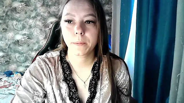 Snapshot of Misssweet_s chatting on June 12, 4:33 am Misssweet s online show from June 12, 4:33 am