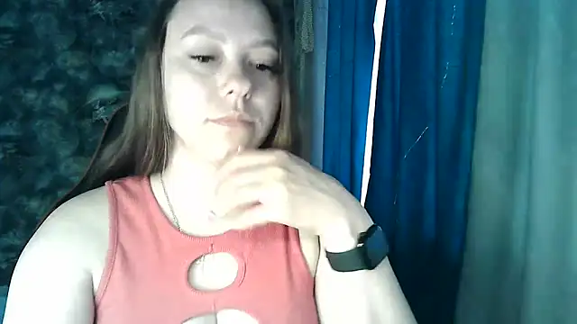 Snapshot of Misssweet_s chatting on June 18, 4:13 am Misssweet s online show from June 18, 4:13 am