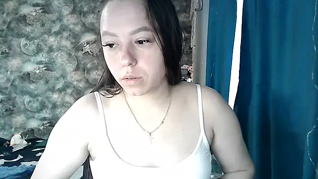 Snapshot of Misssweet_s chatting on June 22, 6:43 am Misssweet s online show from June 22, 6:43 am