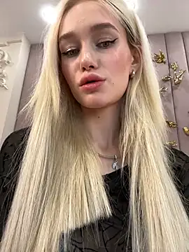 KristinaDane online show from March 1, 9:51 am