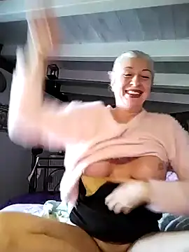 divinaerotica online show from March 6, 2:13 pm