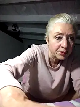 divinaerotica online show from March 30, 8:10 pm