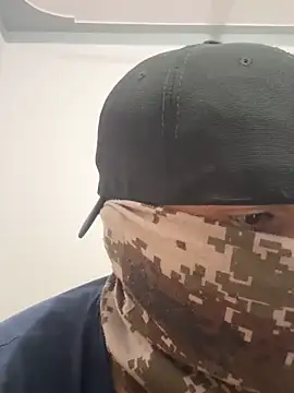 Snapshot of fun_with_rohan chatting on January 28, 8:04 am fun with rohan online show from January 28, 8:04 am