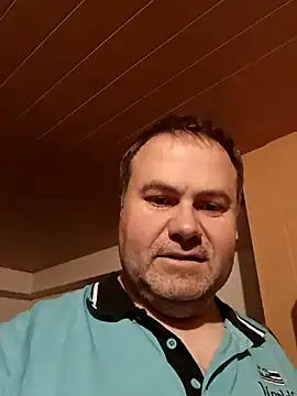 Pourleplasirs online show from February 7, 4:37 am