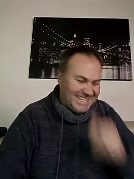Pourleplasirs online show from November 28, 10:56 pm