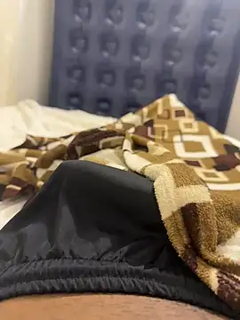 Snapshot of jhonnes_ chatting on March 1, 5:31 am jhonnes online show from March 1, 5:31 am