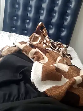 Snapshot of jhonnes_ chatting on March 5, 12:22 pm jhonnes online show from March 5, 12:22 pm