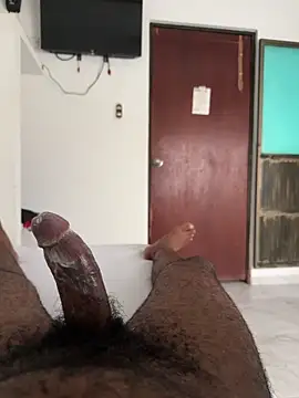 Snapshot of jhonnes_ chatting on February 17, 10:49 pm jhonnes online show from February 17, 10:49 pm