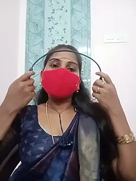 Snapshot of Tamil_roja17 chatting on June 14, 6:54 pm Tamil roja17 online show from June 14, 6:54 pm