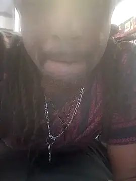 Snapshot of GreasyEdge386 chatting on January 13, 6:46 pm GreasyEdge386 online show from January 13, 6:46 pm