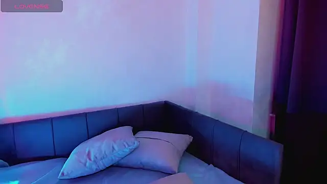 Snapshot of Sweetie_Catt chatting on February 21, 11:55 am Sweetie Catt online show from February 21, 11:55 am