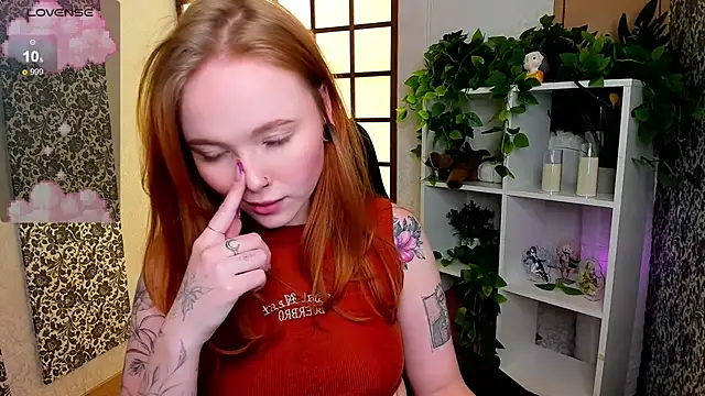 Maya Light online show from February 24, 5:00 am