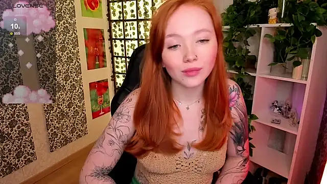 Maya Light online show from March 19, 4:47 am