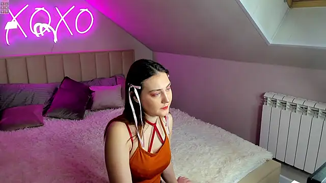 Alisa Suun online show from February 16, 12:52 am