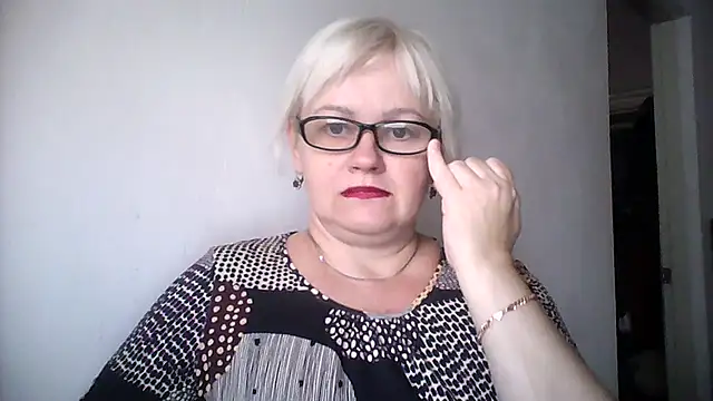 Mayya4321 online show from September 12, 7:30 am