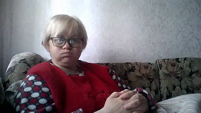 Snapshot of Mayya4321 chatting on May 2, 7:24 am Mayya4321 online show from May 2, 7:24 am