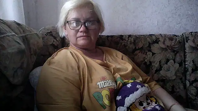 Snapshot of Mayya4321 chatting on May 23, 12:53 pm Mayya4321 online show from May 23, 12:53 pm