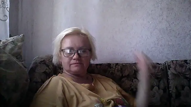 Snapshot of Mayya4321 chatting on May 27, 9:06 am Mayya4321 online show from May 27, 9:06 am