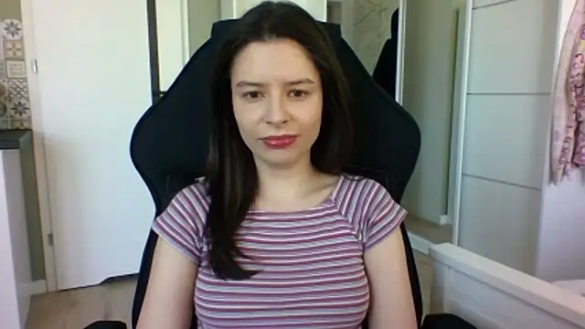 LariceSexy online show from April 22, 12:07 pm