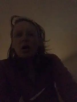 Snapshot of blondey206 chatting on March 11, 1:37 am blondey206 online show from March 11, 1:37 am