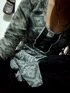 Snapshot of saaniya chatting on September 16, 6:20 pm saaniya online show from September 16, 6:20 pm