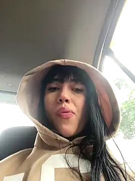 Melody rousse  online show from September 23, 7:50 pm