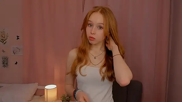 Snapshot of DarylBody chatting on February 4, 4:18 pm DarylBody online show from February 4, 4:18 pm