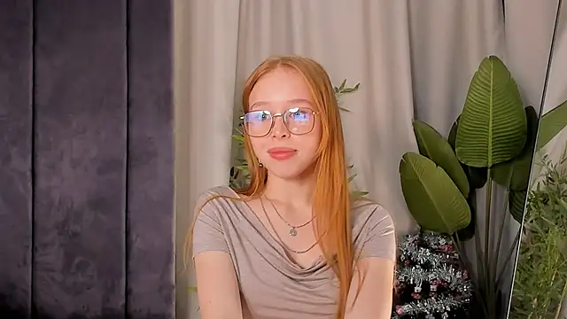 Snapshot of DarylBody chatting on February 5, 10:01 pm DarylBody online show from February 5, 10:01 pm