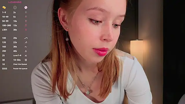 Snapshot of DarylBody chatting on September 21, 7:15 pm DarylBody online show from September 21, 7:15 pm